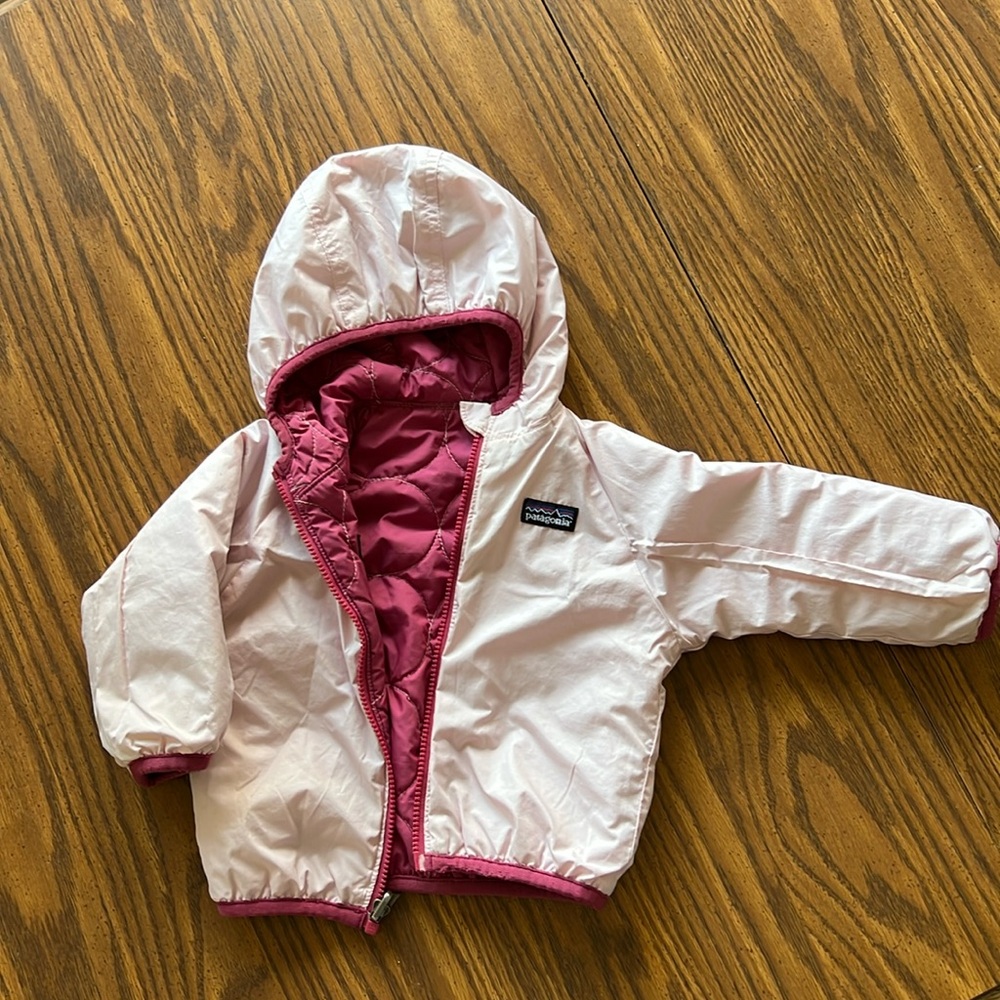 Spring Patagonia Reversible Toddler jacket with hood